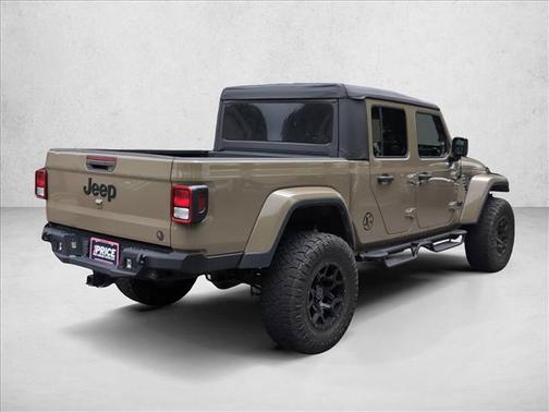 Gator Clearcoat 2020 Jeep Gladiator Sport S