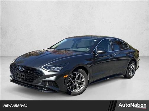 2022 Hyundai SONATA SEL