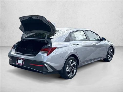 2025 Hyundai ELANTRA HEV SEL Sport