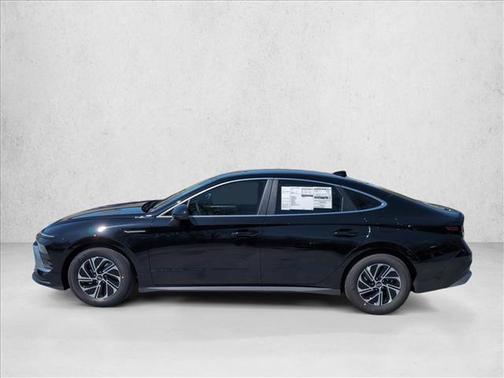 Abyss Black 2026 Hyundai SONATA Hybrid Base