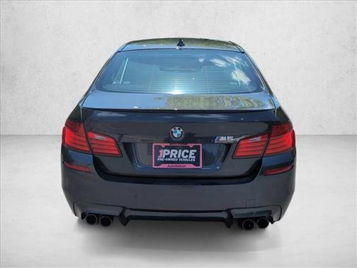 Singapore Gray Metallic 2015 BMW M5 Base