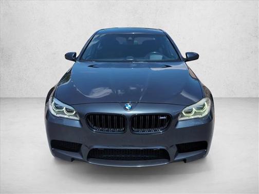 Singapore Gray Metallic 2015 BMW M5 Base