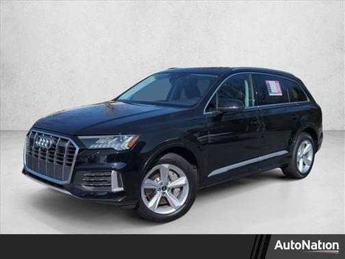 2024 Audi Q7 45 Premium Plus