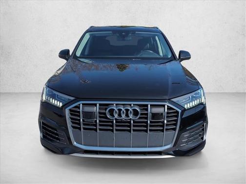 2024 Audi Q7 45 Premium Plus