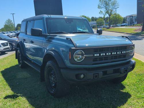 2023 Ford Bronco Black Diamond