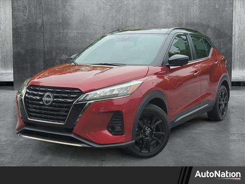2023 Nissan Kicks SR