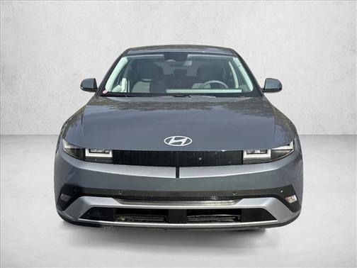 2025 Hyundai IONIQ 5 SE