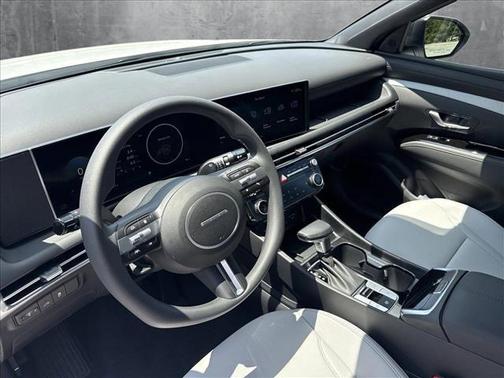 2025 Hyundai SANTA CRUZ SEL Activity