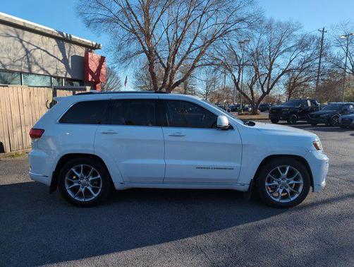 2016 Jeep Grand Cherokee Summit