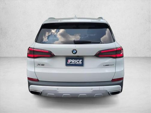 Alpine White 2021 BMW X5 sDrive40i