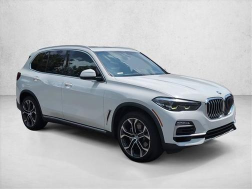 Alpine White 2021 BMW X5 sDrive40i