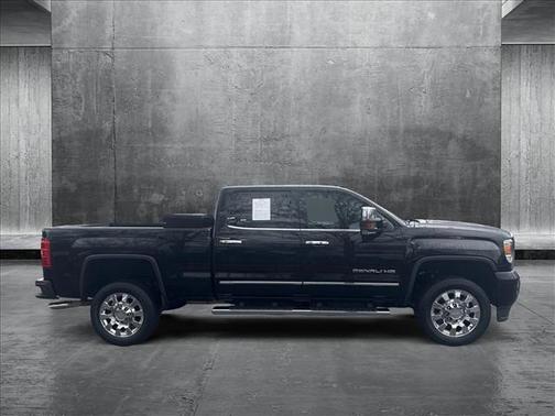 2018 GMC Sierra 2500 Denali