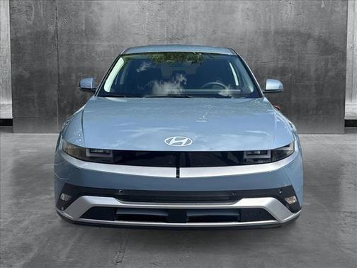 2025 Hyundai IONIQ 5 SE