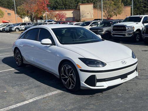 2023 Hyundai IONIQ 6 SEL