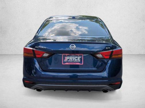 Deep Blue Pearl 2020 Nissan Altima SR FWD