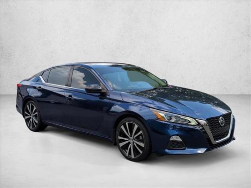 Deep Blue Pearl 2020 Nissan Altima SR FWD