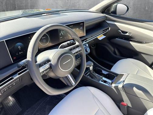 2025 Hyundai SANTA CRUZ SEL Activity