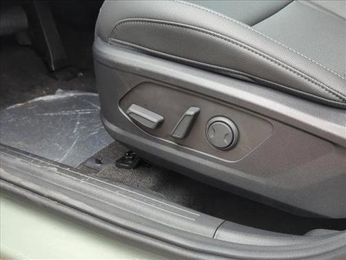 2025 Hyundai SANTA CRUZ SEL Activity