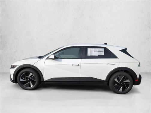 2026 Hyundai IONIQ 5 SE