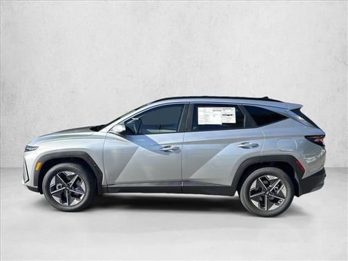 Shimmering Silver 2026 Hyundai TUCSON SEL