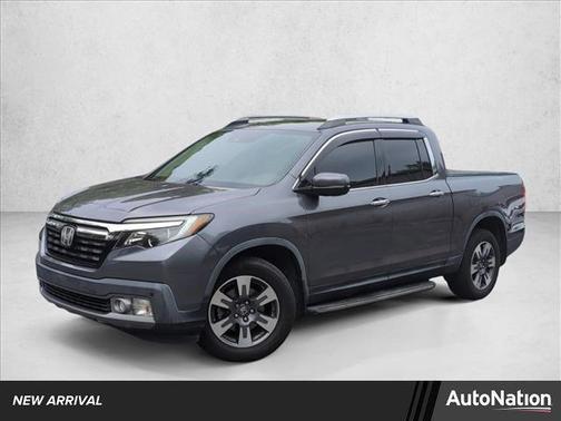 Lunar Silver Metallic 2017 Honda Ridgeline RTL-E