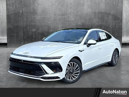 2025 Hyundai SONATA Hybrid Limited