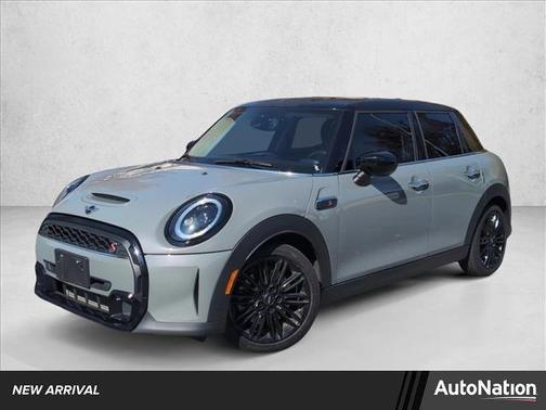 2023 MINI Hardtop Cooper S