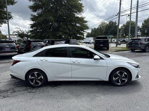 2021 Hyundai ELANTRA Limited