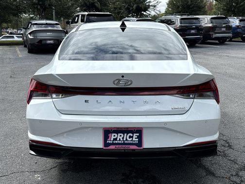 2021 Hyundai ELANTRA Limited
