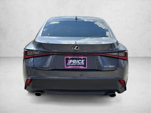 2022 Lexus IS 300 Base