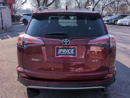 2018 Toyota RAV4 XLE