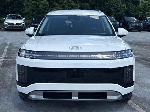2026 Hyundai IONIQ 9 SEL