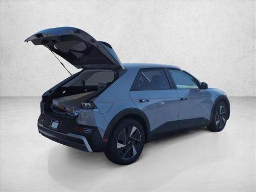 2026 Hyundai IONIQ 5 SE