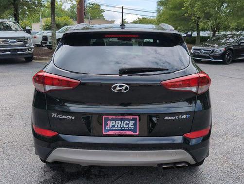 Black Noir Pearl 2017 Hyundai TUCSON Sport