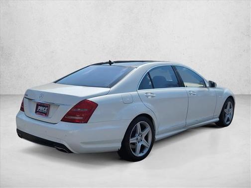 2010 Mercedes-Benz S-Class S 550