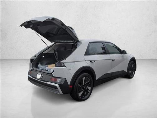 2026 Hyundai IONIQ 5 SE