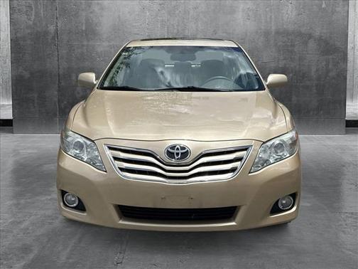 2010 Toyota Camry XLE