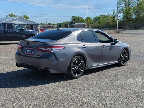 2020 Toyota Camry XSE