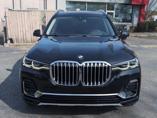 Black Sapphire Metallic 2022 BMW X7 xDrive40i