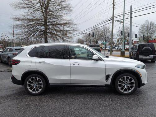 2025 BMW X5 xDrive40i
