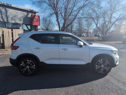2021 Volvo XC40 T5 Inscription