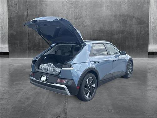 2025 Hyundai IONIQ 5 SEL