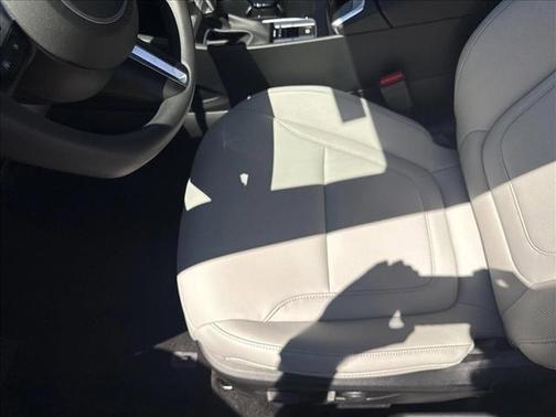 2025 Hyundai SANTA CRUZ SEL Activity