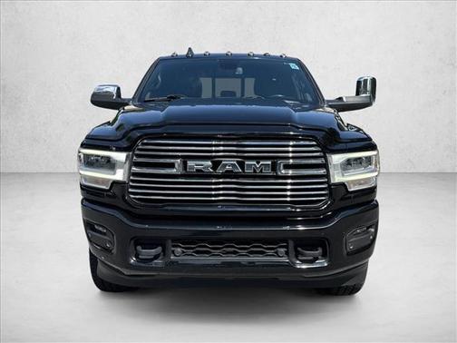 2022 RAM 2500 Laramie Crew Cab 4x4 6'4' Box