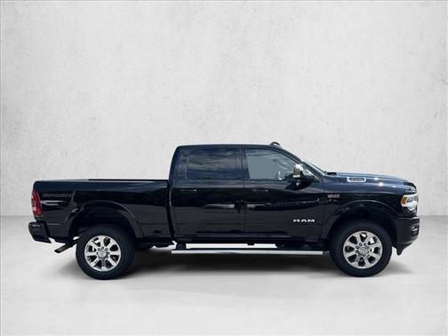 2022 RAM 2500 Laramie Crew Cab 4x4 6'4' Box