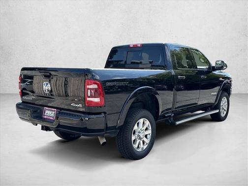 2022 RAM 2500 Laramie Crew Cab 4x4 6'4' Box