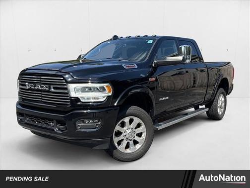 2022 RAM 2500 Laramie Crew Cab 4x4 6'4' Box