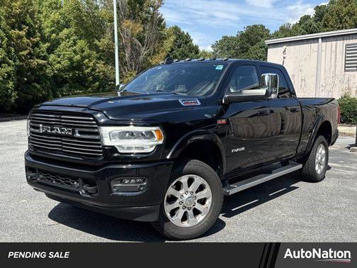 2022 RAM 2500 Laramie Crew Cab 4x4 6'4' Box