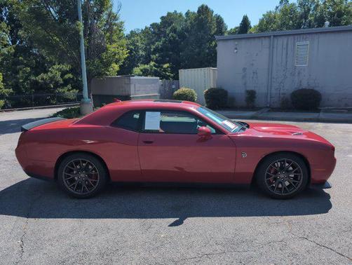 Redline Red Tricoat Pearl 2016 Dodge Challenger SRT Hellcat