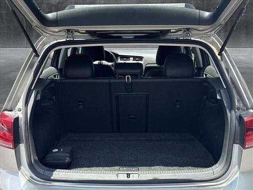 2015 Volkswagen Golf DSG TDI S